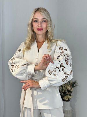 Костюм жіночий молочний Витинанка. 000004212 фото