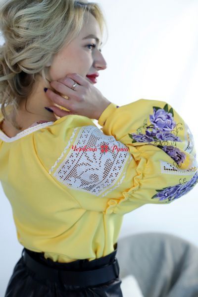 Блуза жовта (модель 13) кольорова виш. НФ-00000347 фото